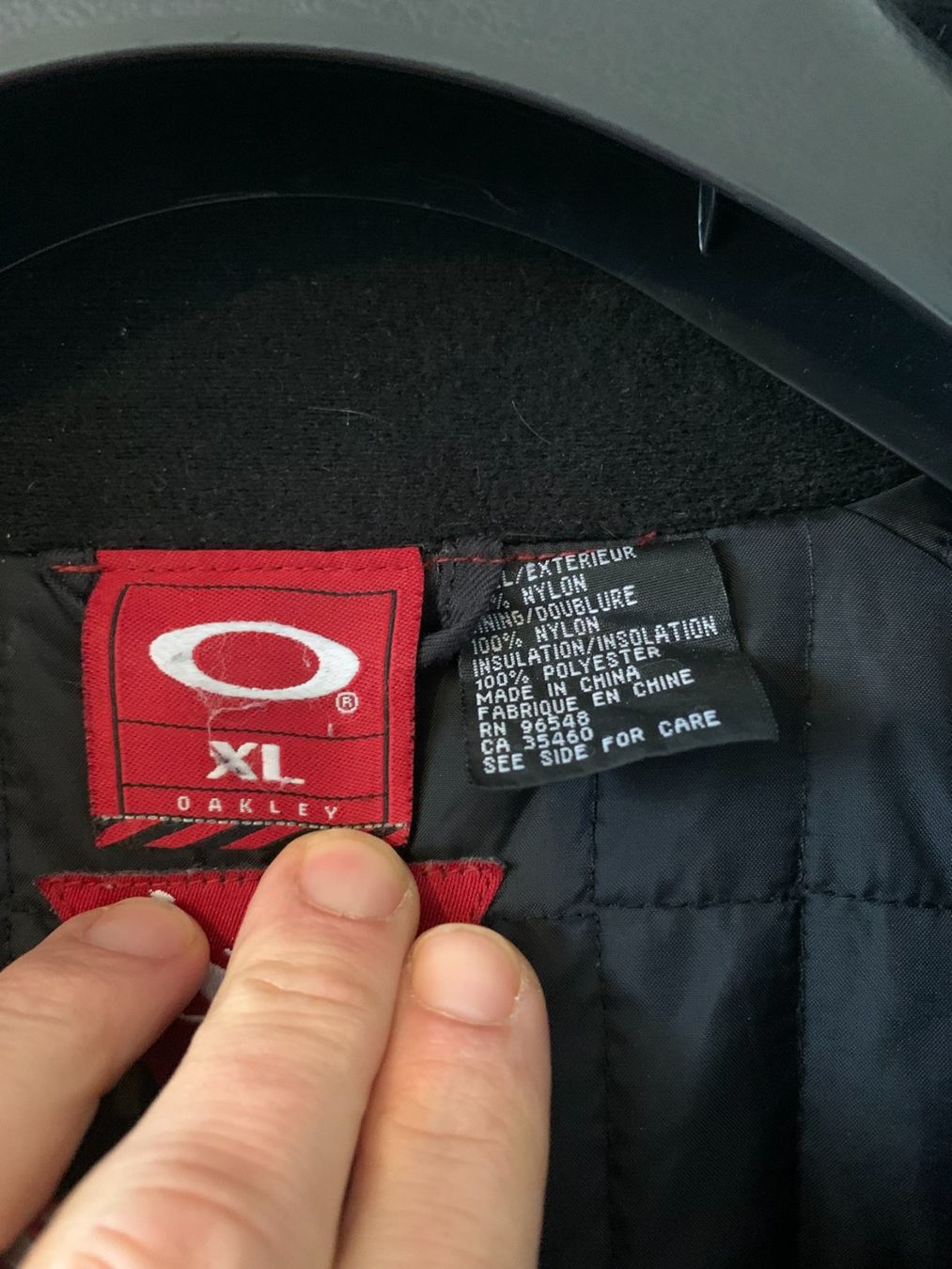 Oakley Giacche: Oakley Software jacket XL – Usato da Neuchâtel venduto da _Easy_to_Find_ 5