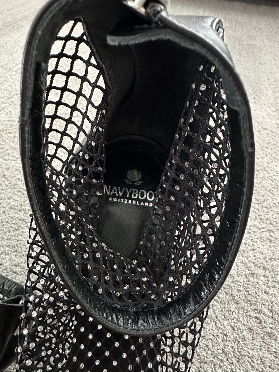 Navyboot Damenschuhe: Navyboot Sandaletten mit Strass Gr. 40 – Neu (gemäss Beschreibung) aus Bülach von car_mn78 2