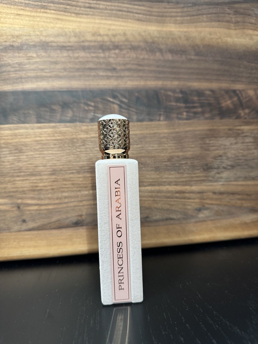 Parfum & Eau de Toilette: AMEERAT AL ARAB PRIVE ROSE ASDAAF 100ml – Gebraucht aus Kilchberg ZH von Centipaide 1
