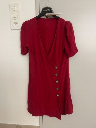 Urban Outfiters sommerliches Wickelkleid