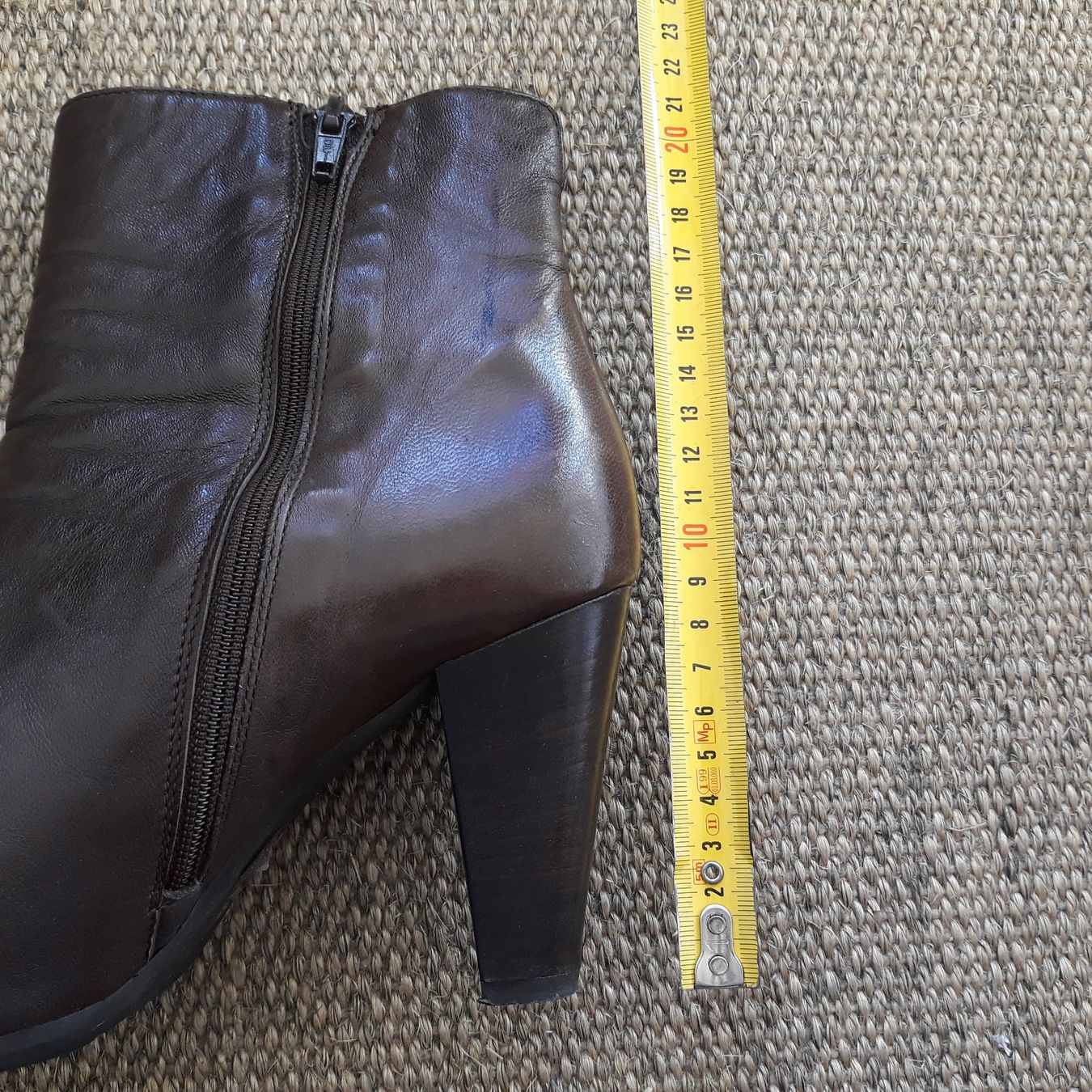Scarpe da donna: Stiefeletten Gr.37 – Usato da Baden venduto da Gian_Lu 8