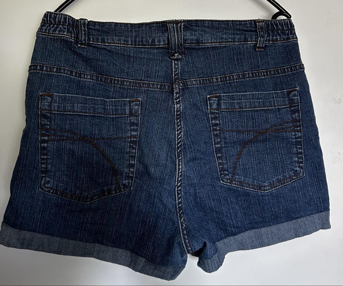 Jeans: Jean Shorts – Gebraucht aus Zürich von ElsterAuge7