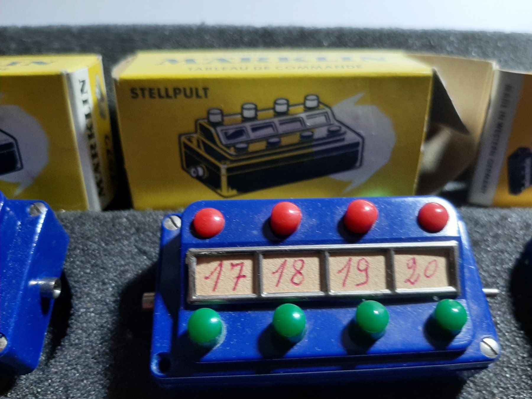 Märklin Modelleisenbahnen: MARKLIN 7391 3X – Gebraucht aus Avully von RIVALIS 2