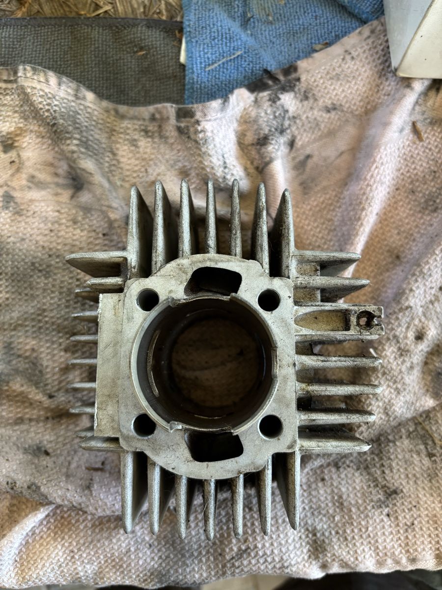 Cilindri per serratura: Zylinder 65ccm Puch – Usato da Laufen venduto da joe_8shr 3