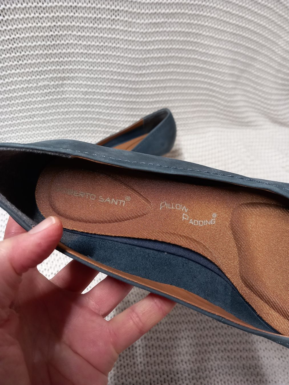 Roberto Santi Chaussures femmes: Leder Pumps Roberto Santi Gr.38, Pillow Padding, blau – D'occasion à Gwatt (Thun) par umwelt-brocki 3