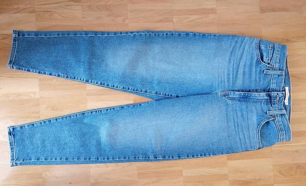 Jeans: Levi's Mom Jeans, 26 – Gebraucht aus Zürich von ann_5gl2