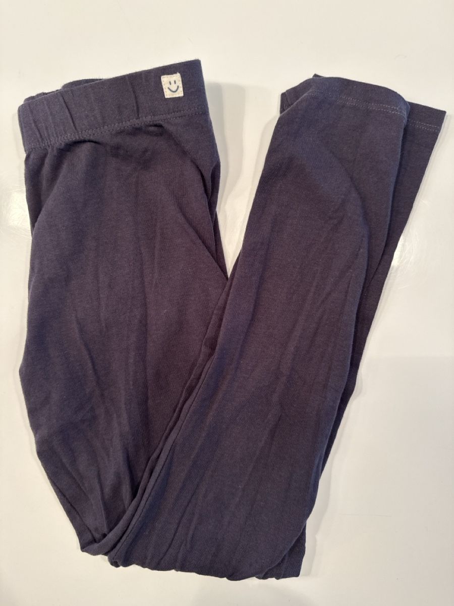 Manor Leggings: Leggings grau Grösse 140 Manor 95% Baumwolle 5% Elast. – Neuf (Voir description) à Freidorf TG par nad_fxh7 2