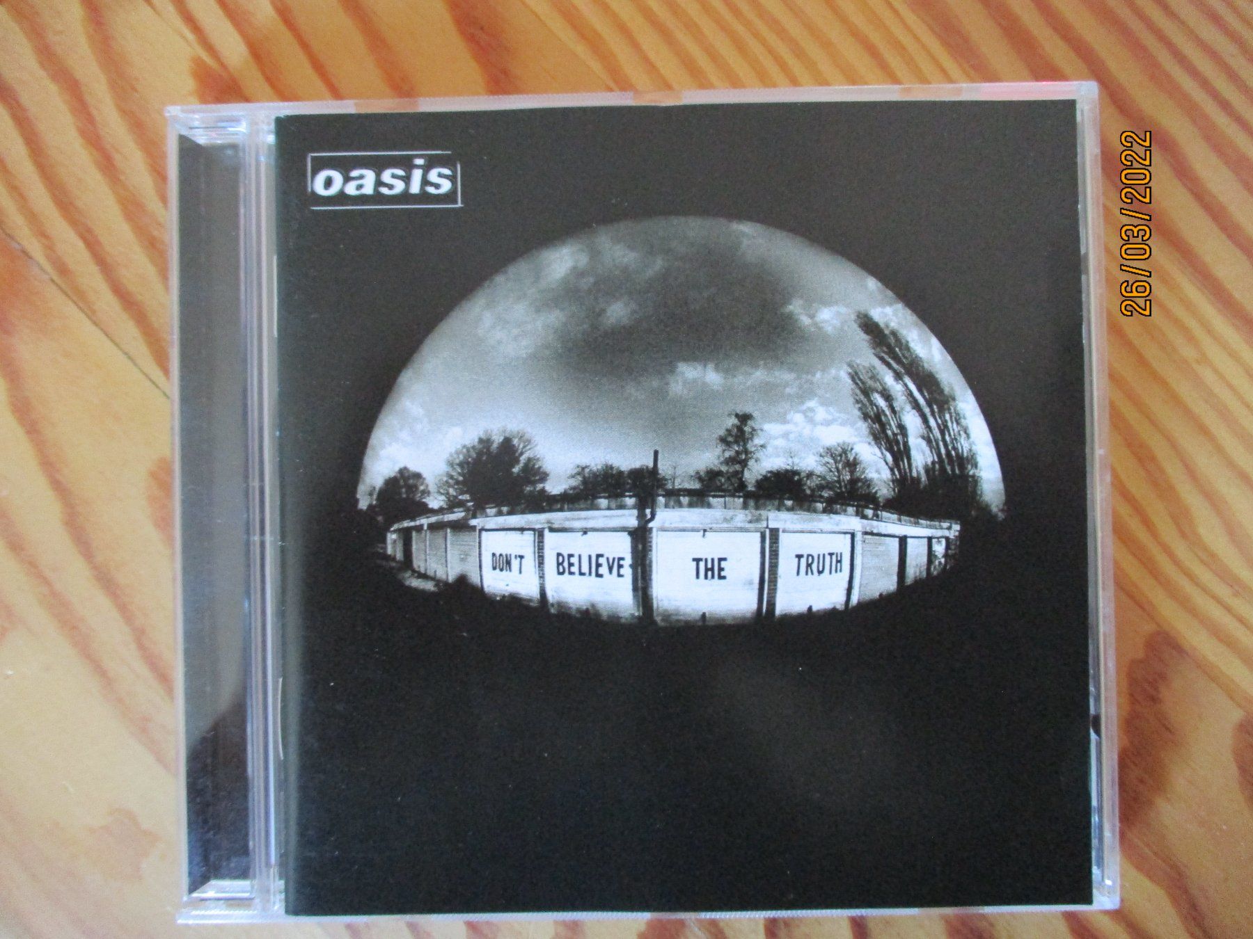 CD: Oasis --  Don't Believe The Truth – Usato da Liestal venduto da Disc-Point