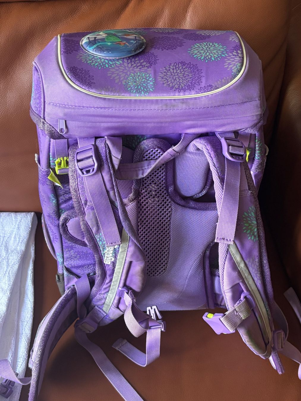 Ergobag Kindertaschen: Ergobag CUBO Schulrucksack-Set Reflex Edition – Gebraucht aus Zürich von STYLEHAUS 3