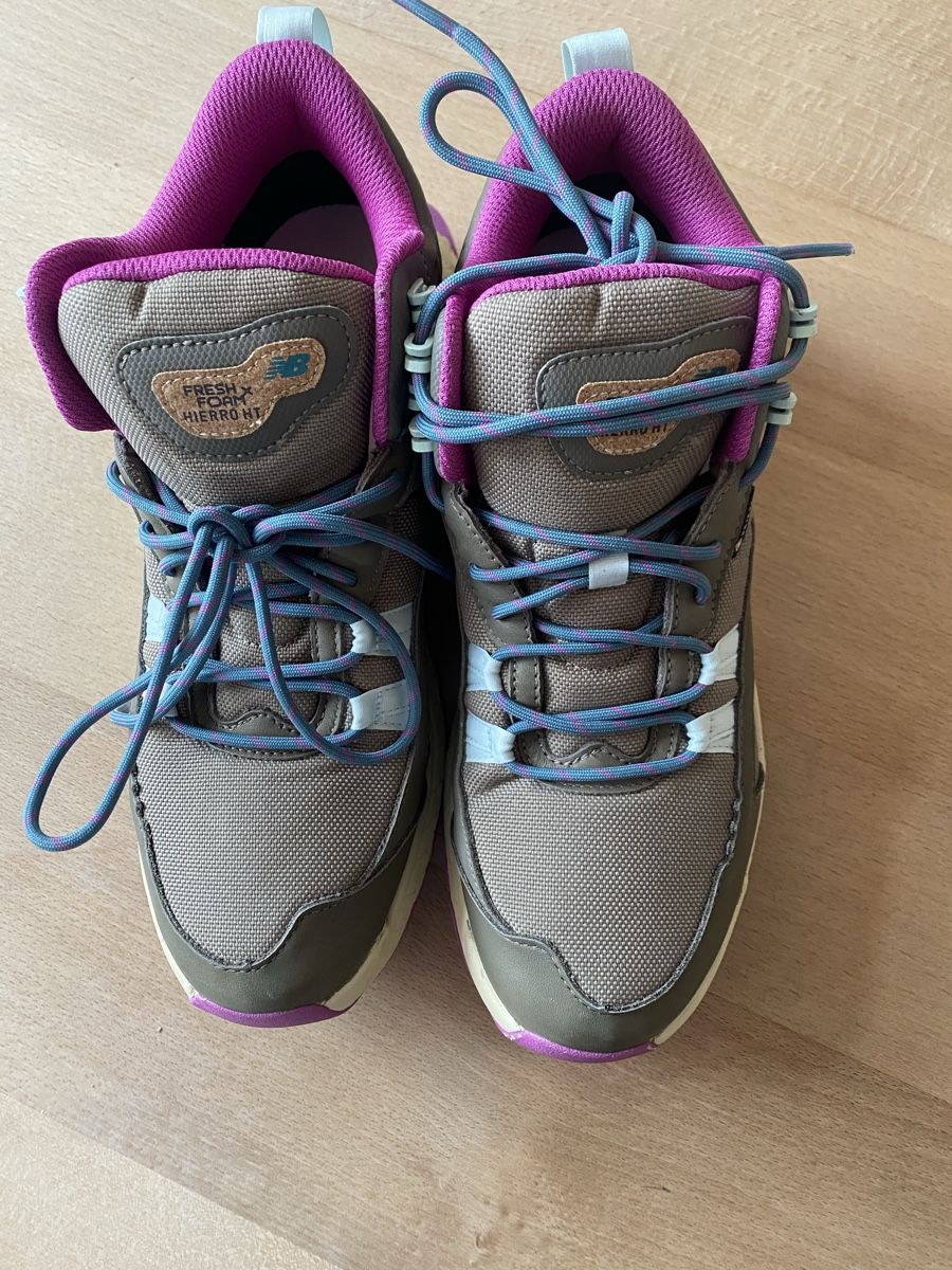 New Balance Scarpe da donna: New Balance Wanderschuhe Gr. 40.5 - NEU – Nuovo e nell'imballaggio originale da Illnau venduto da LePiedNu