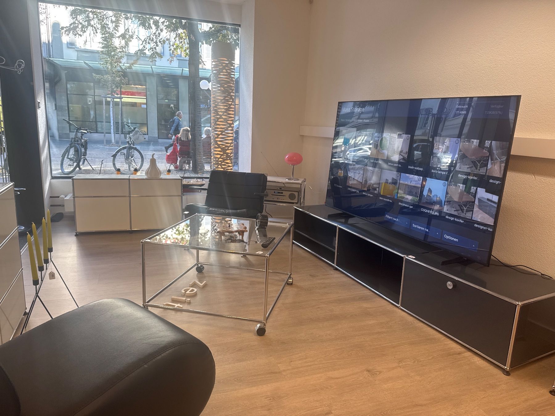 USM Mobili TV: Usm lowboard  Antrazit Lieferung Gratis – Usato da Thun venduto da usmlieferung