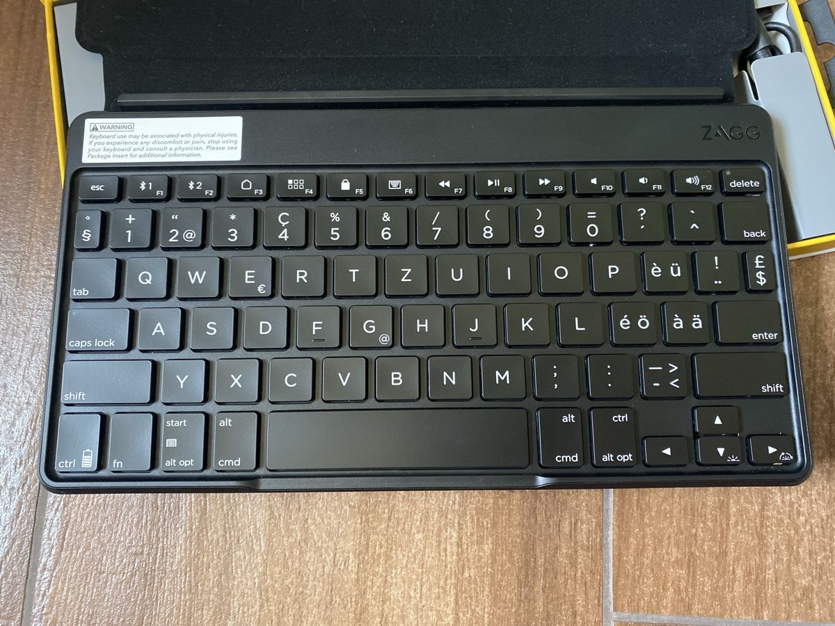 Tastiere: ZAGG Flex Universal Tastatur Bluetooth Schweizer Layout – Nuovo (secondo la descrizione) da Hellbühl venduto da der_xdp2 2