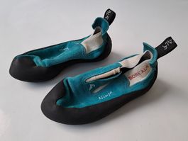 Chaussure de grimpe / Kletterschuhe 40