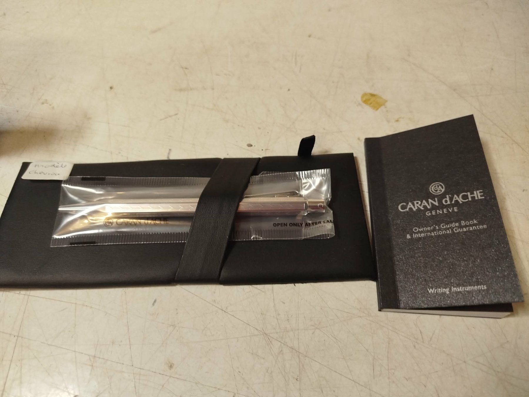 Penna & Evidenziatori: Caran d’Ache Ecridor  Stylo – Usato da La Chaux-de-Fonds venduto da Emmaus2300CDF 3