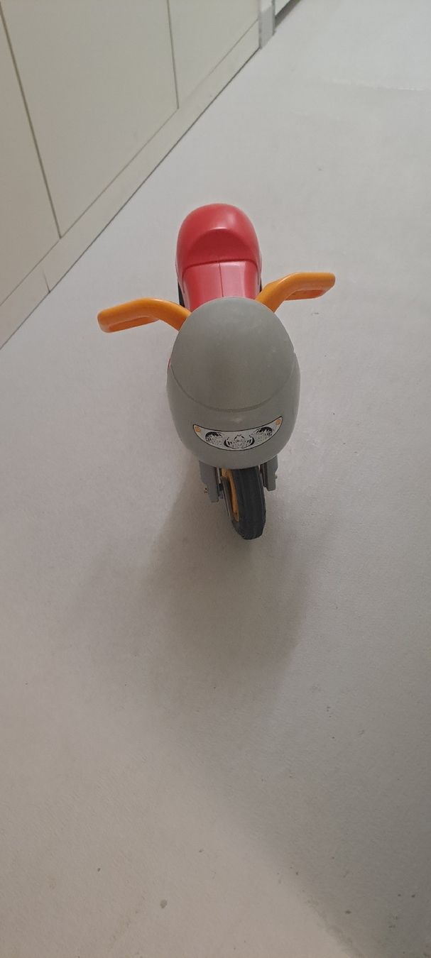 Veicoli per bambini: Kindertöff Rutschauto – Usato da Schwerzenbach venduto da Princess2601 5