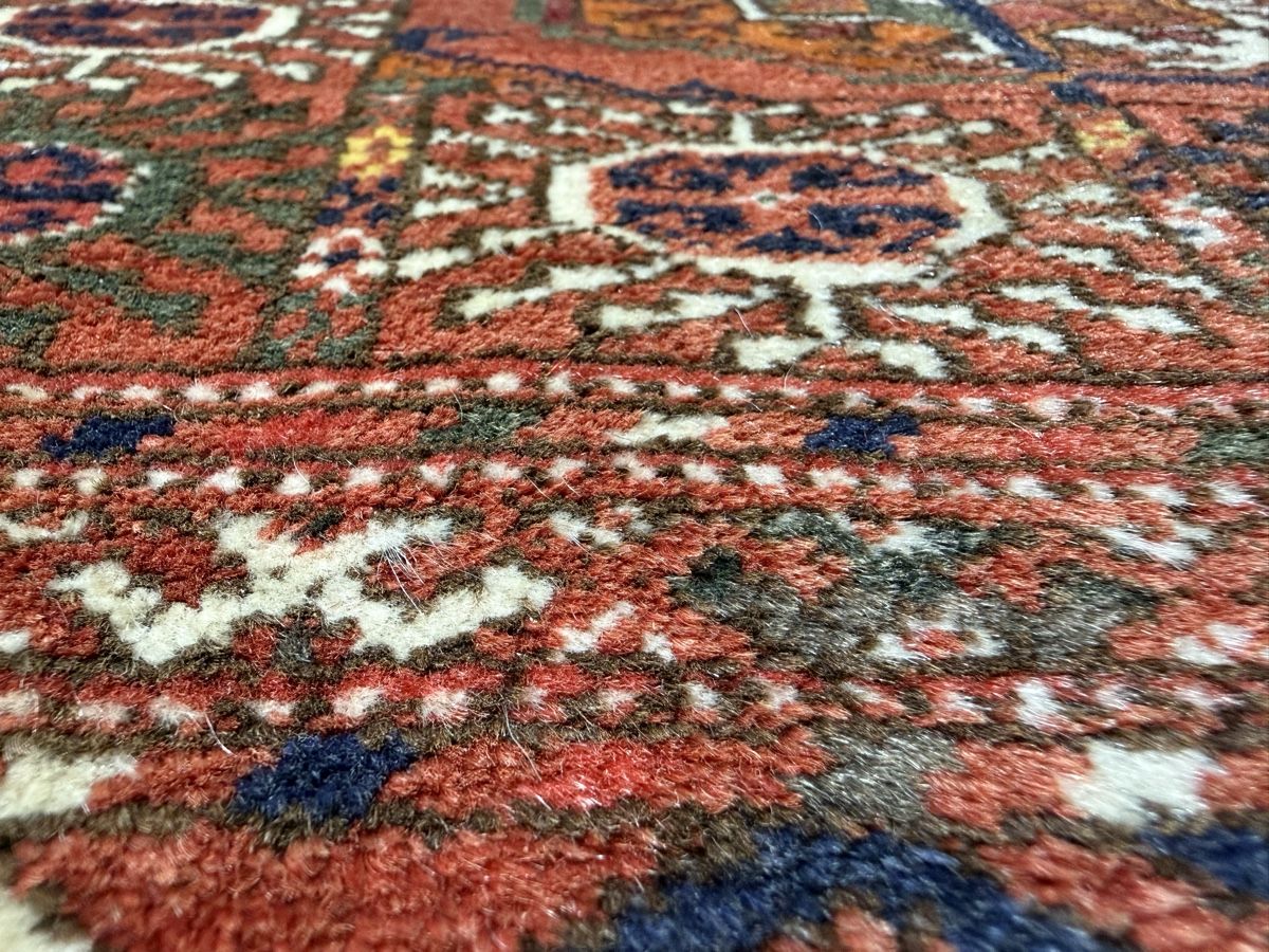 Tappeti: Ein sehr schöner orientalischer (persischer )Teppich – Usato da Chur venduto da Mohammad.miga 2