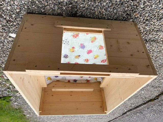Cucce & Letti: Wurfbox für Hunde – Usato da Cornol venduto da Hhauser 1