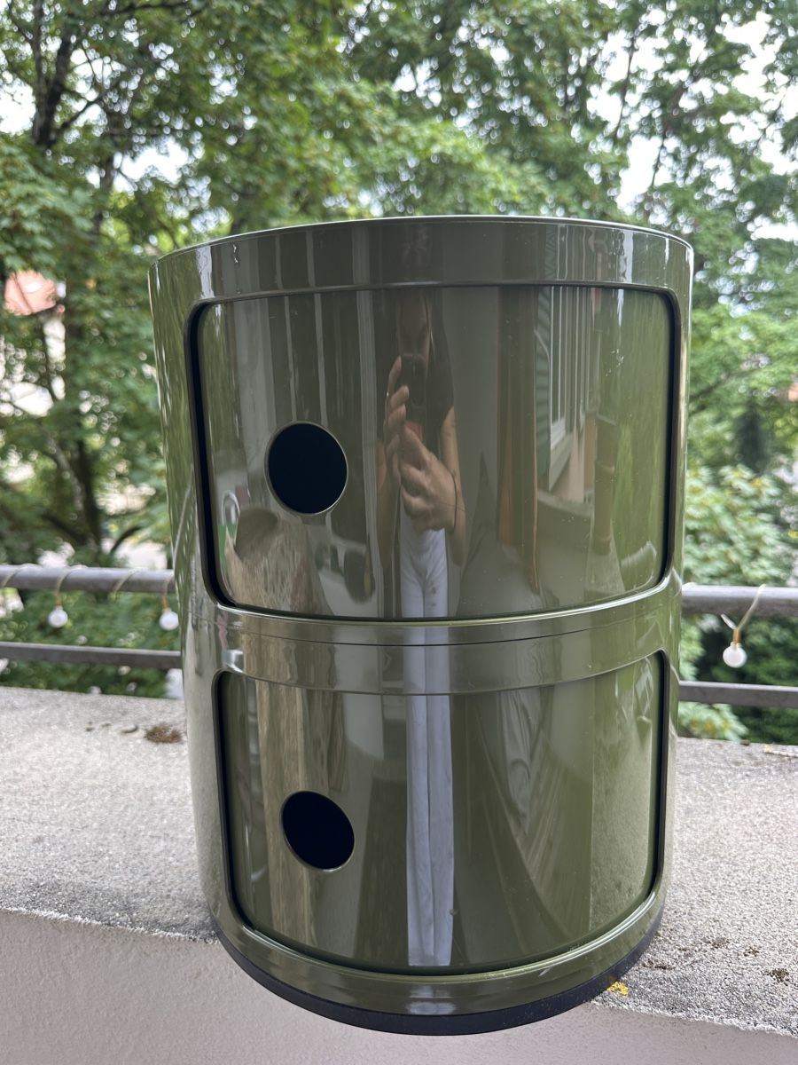 Comodini: Kartell Möbeli – Usato da Bern venduto da estelle.lia