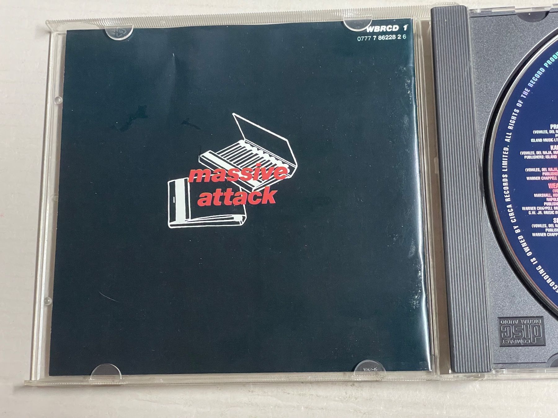 CDs: Massive Attack – Gebraucht aus Muri b. Bern von AdidasCollector 4