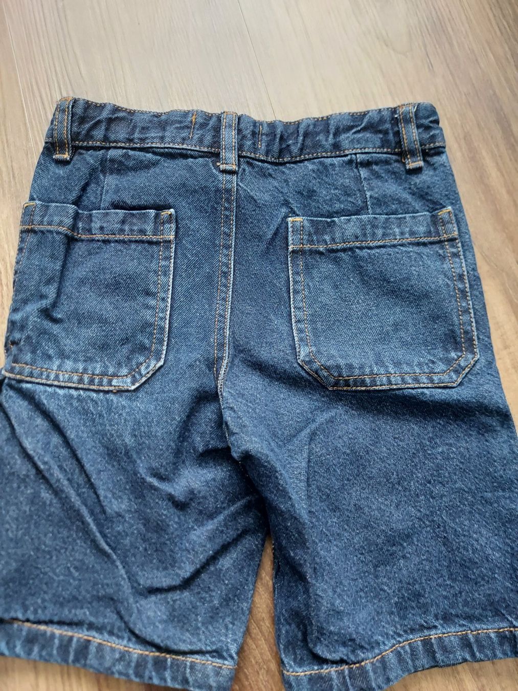 Kleiderpakete & -sets: Kurze Hosen / Shorts Grösse 128 – Gebraucht aus Altishofen von tammy05 3