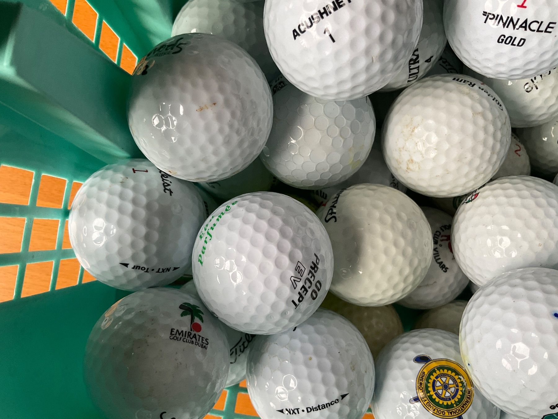 Palloni: 120 balles de golf – Usato da Gland venduto da DL2004 1
