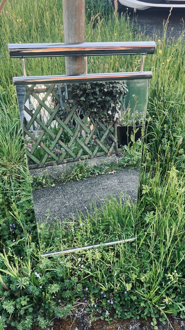 Guardaroba: Garderobe, Schirmständer, Spiegel chrom – Usato da Schübelbach venduto da Dolly990_2 8