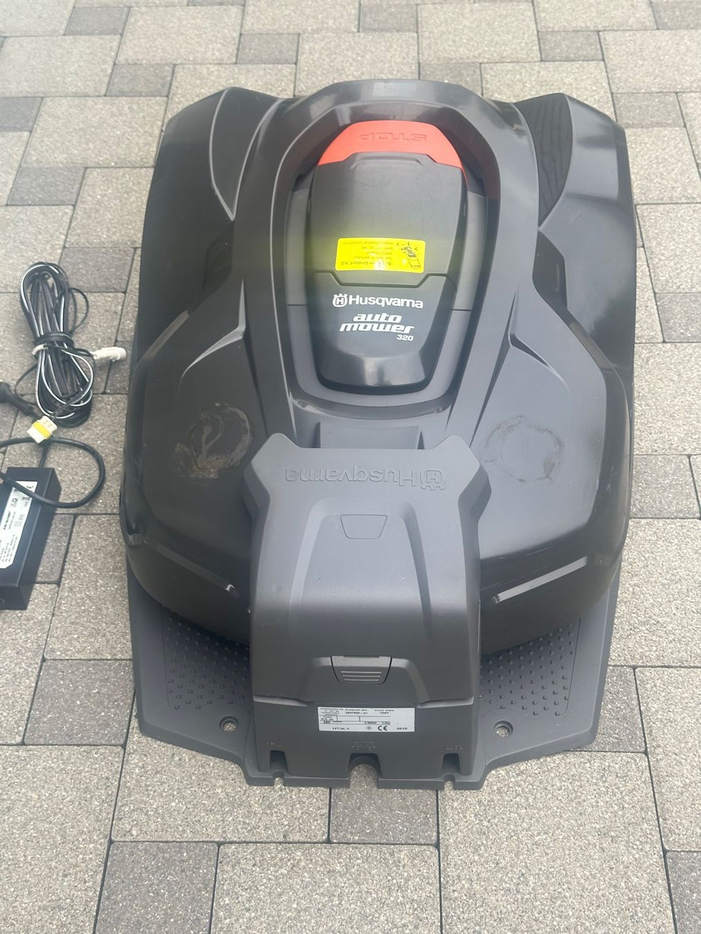 Husqvarna Tagliaerba: Rasenroboter 320 Husqvarna Automower 3631 Std – Usato da Schöftland venduto da lazer04 2