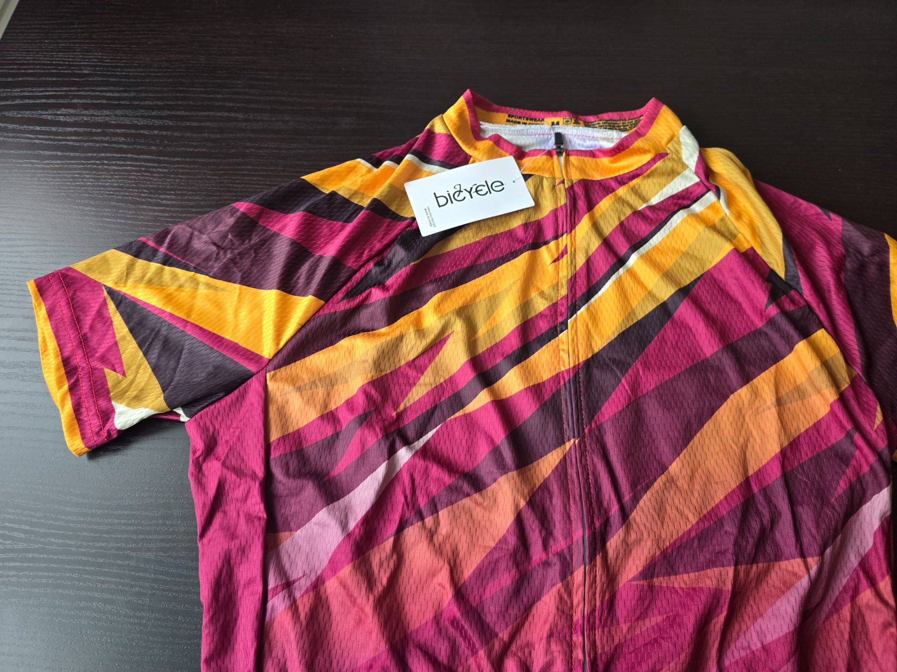 Leibchen & Hosen: Maillot de cyclisme T-M Neuf – Neu und originalverpackt aus Les Verrières von kitel79 2