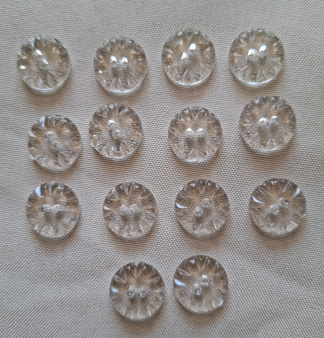 Knöpfe: 14 Glasknöpfe transparent, 14 mm. – Gebraucht aus Dietikon von Hirschkopf 5