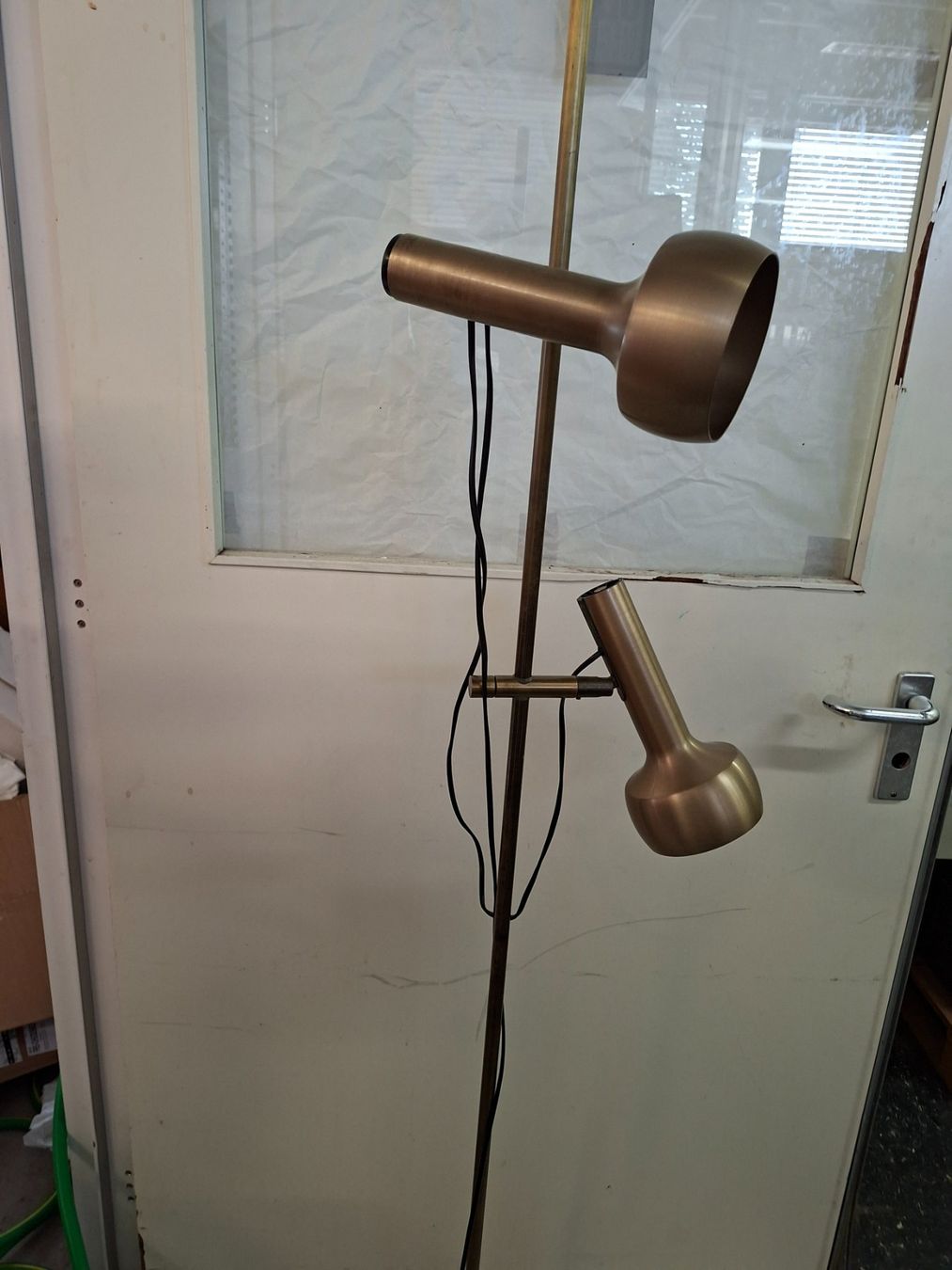 Lampes: Stehlampe Messing 2 Flammen einstellbar – D'occasion à Olten par Mezopotamya 2