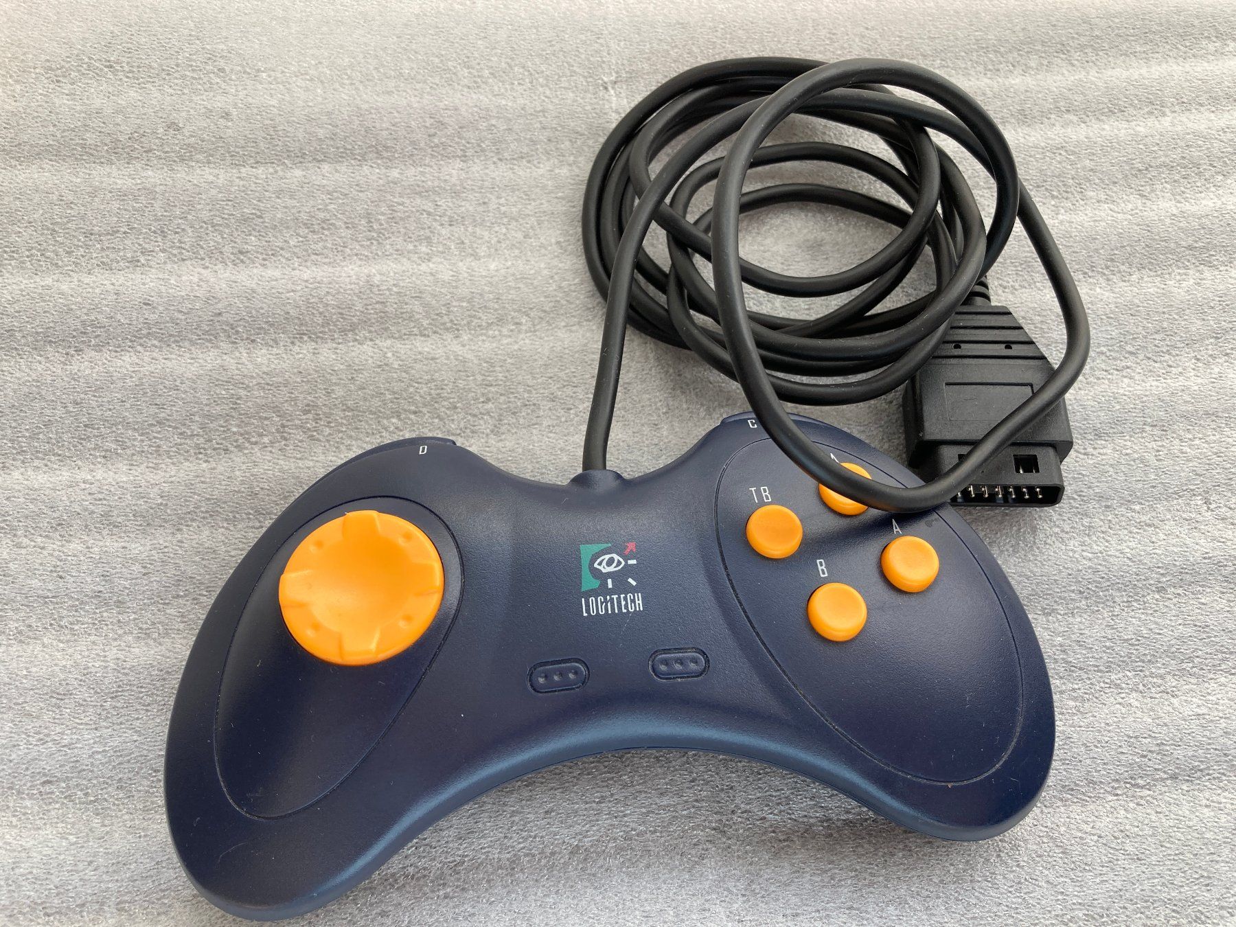 Logitech Console: Gamepad Logitech Thunderpad G-YA ARC2 – Usato da Horgen venduto da Goros
