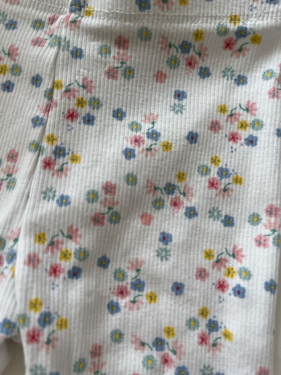 H&M Pantaloni: H&M Leggings Gr. 62 – Usato da Oberwil BL venduto da FinjaBijou 1