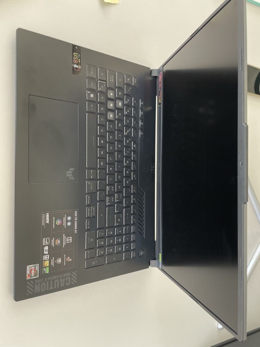 Asus Portables: ASUS Gaming-Notebook Modell FA701 – D'occasion à Kreuzlingen par jup_72z9 1