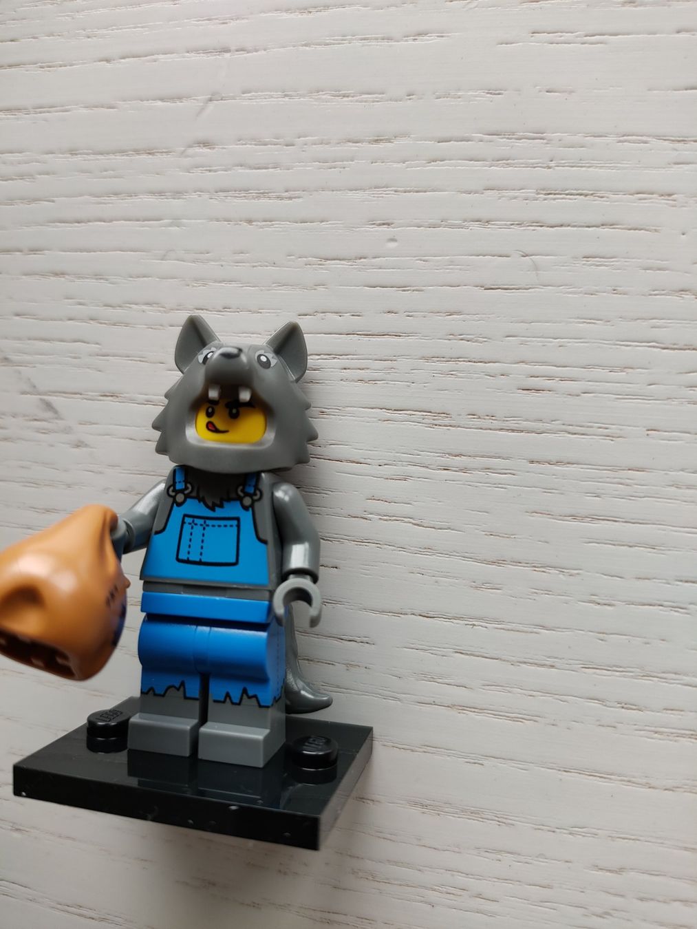 Lego Figuren: Lego Minifigur Wolfskostüm – Gebraucht aus Birmenstorf AG von Sonderbund