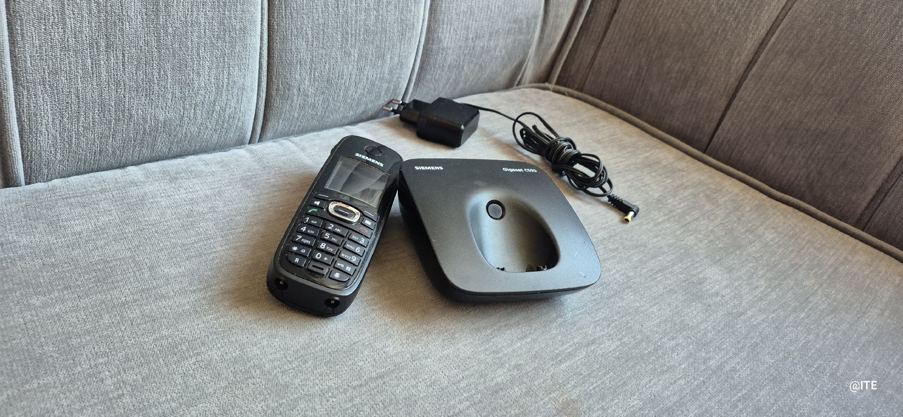Gigaset Téléphones: Siemens Schnurlostelefon Gigaset C590  – D'occasion à Pratteln par it2007 2