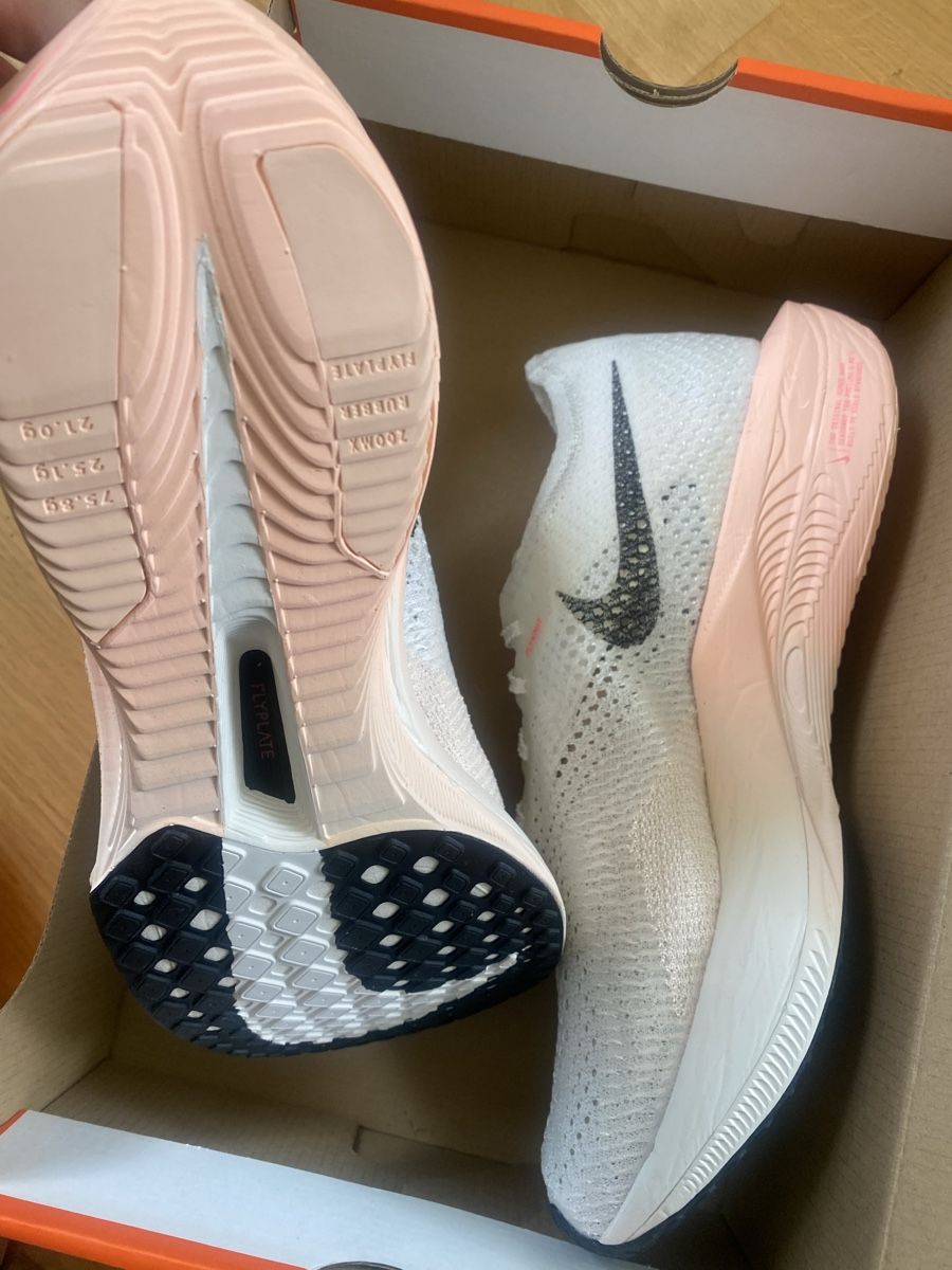 Nike Scarpe da uomo: Nike Zoomx vaporfly next 3 – Nuovo e nell'imballaggio originale da Dietikon venduto da Tdaf33 1