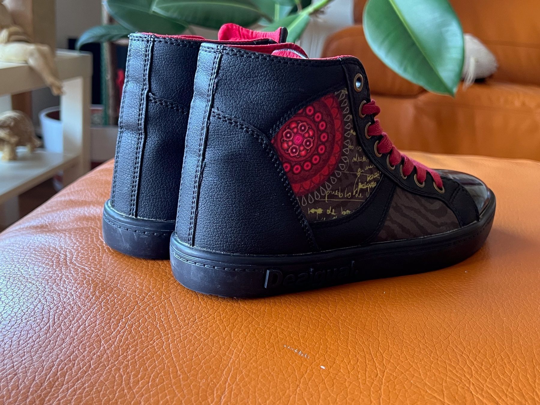 Scarpe da donna: Desigual Designerschuhe Größe 36 – Usato da Tafers venduto da JP911 2