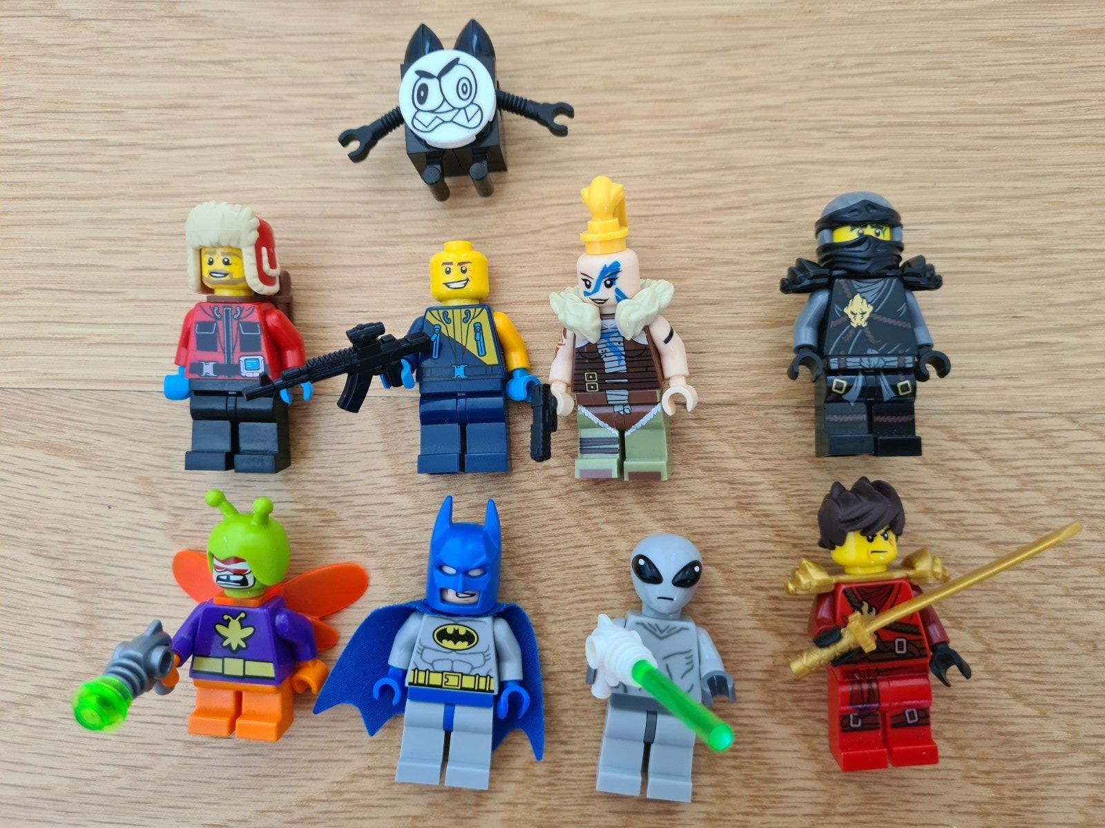 Lego Baukästen: Seltene LEGO Minifigures: Batman, Killer Moth, Alien usw. – Gebraucht aus Winterthur von