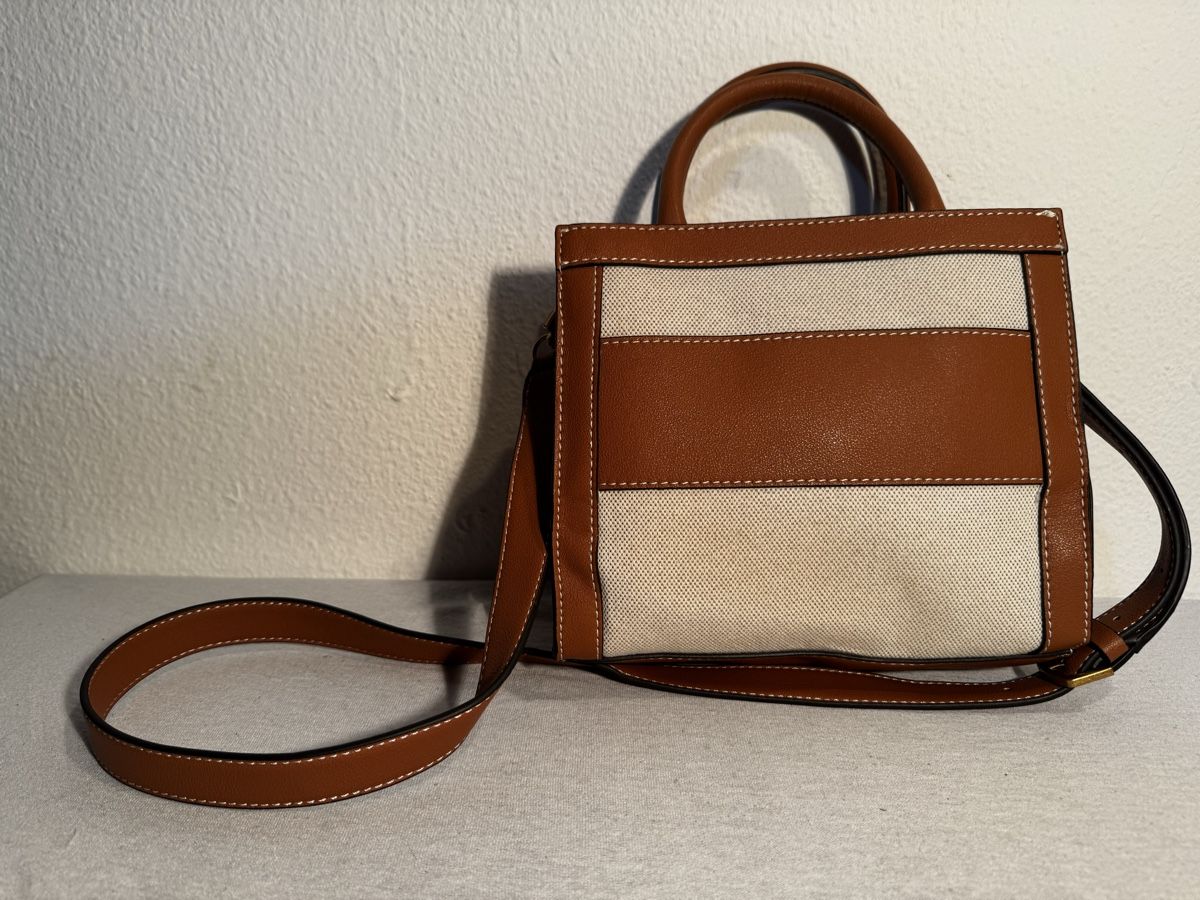 Guess Taschen für Damen: Guess Handtasche Salford Mini – Gebraucht aus Winterthur von Schluffi1 1