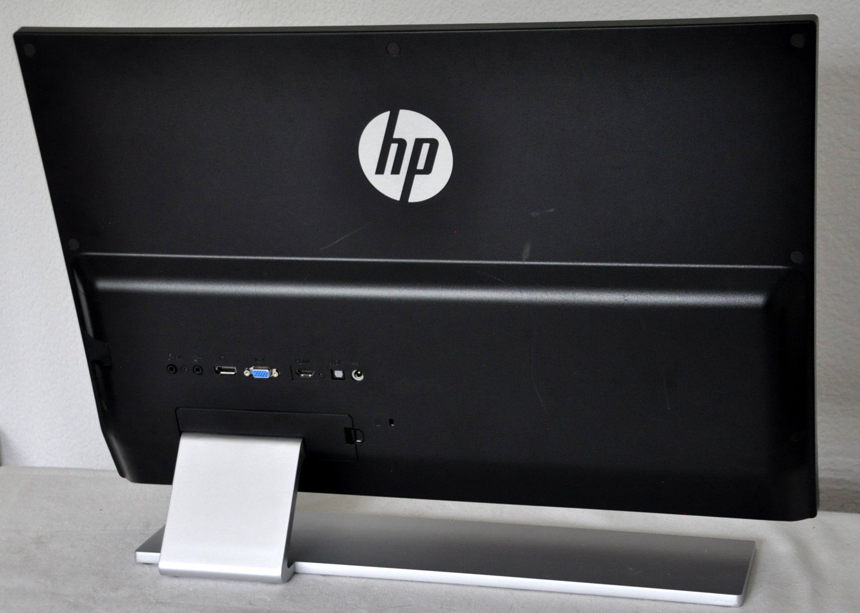 Hewlett Packard Monitor: Monitor HP ENVY 27 IPS moniteur 27" – Usato da Collonges venduto da arashee 5