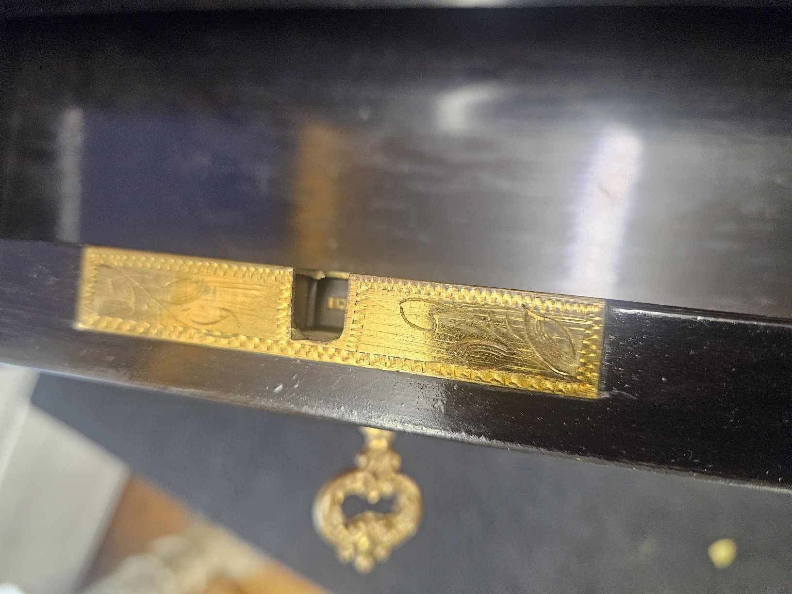 Tables: tischli museal – D'occasion à Schwellbrunn par Omega-alpha 6