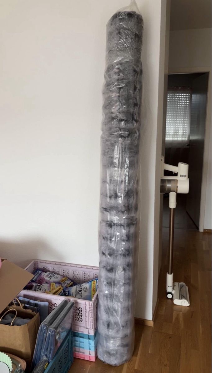 Tappeti: Grosser flauschiger Teppich – Nuovo e nell'imballaggio originale da Solothurn venduto da Lienchen888 1