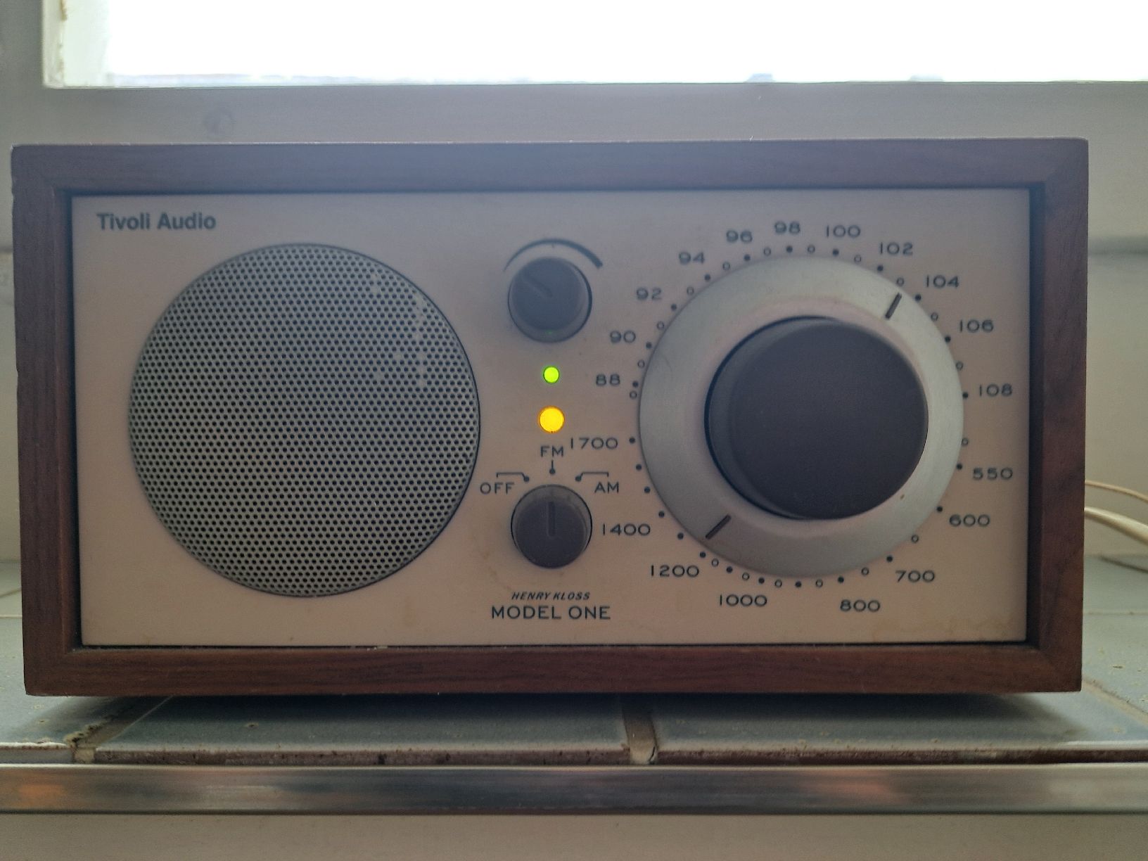 Radio: Radio Tivoli Model One – Usato da Zollikerberg venduto da ren_q7gc