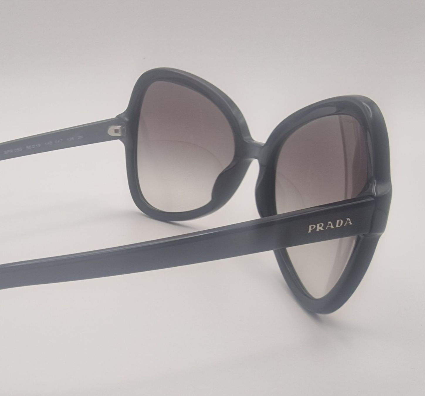 Occhiali & Lenti: PRADA Sonnenbrille – Nuovo (secondo la descrizione) da Frauenfeld venduto da luckyOne29 2
