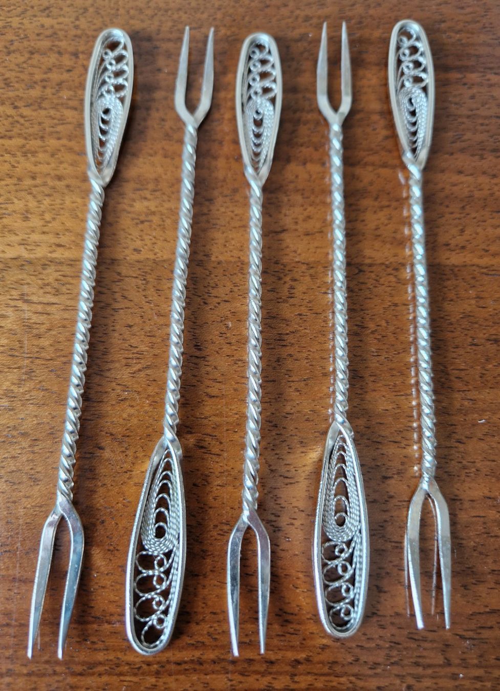 Forchette: 5er Set Vintage Cocktailgabeln – Usato da Bern venduto da Antikbatik 1