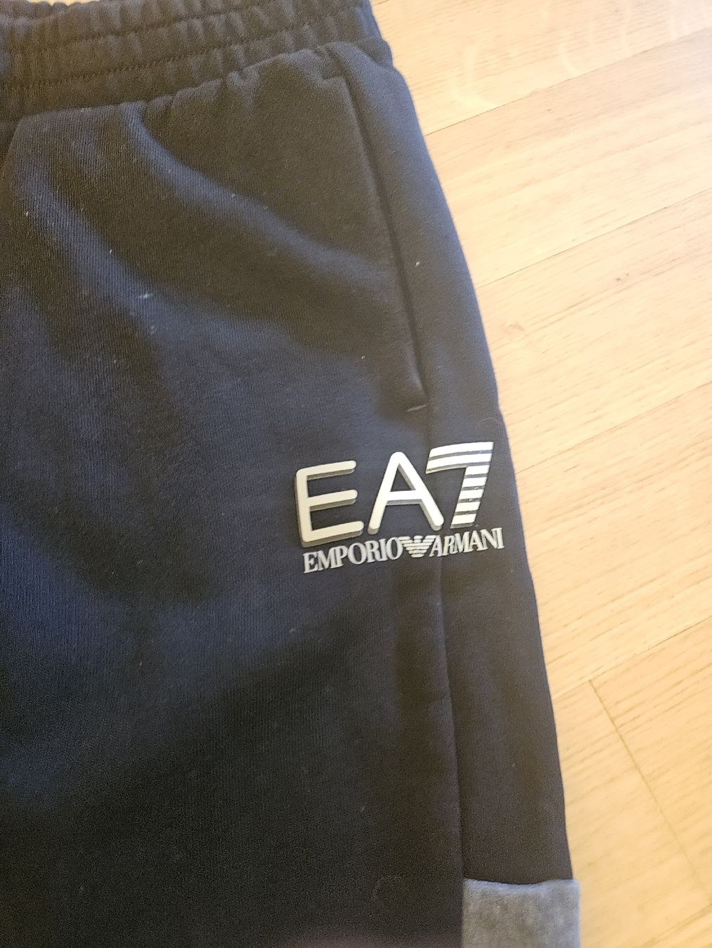 Armani Hosen: Emporio Armani Hosen – Gebraucht aus Luzern von Dan_8m79 1