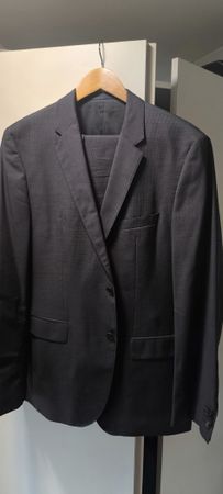 Anzug Hugo Boss Super 100 dunkelblau Grösse 52 Zustand gut