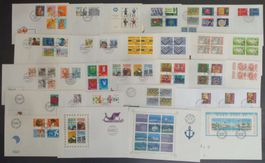 SCHWEIZ: 62 Ersttagsbriefe - FDCs, 2 Fotos