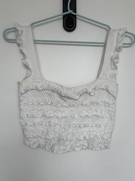 Tops: Weißes Top von Zara – Gebraucht aus Zürich von YanaZam