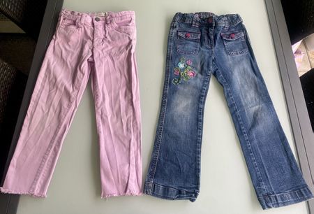 2 Hosen Kinder Jeans Grösse 116/122